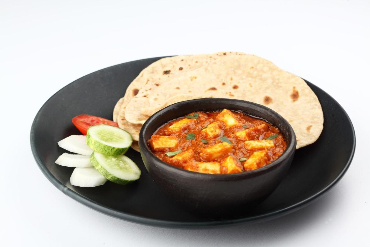 Oyo 2576 Hotel Piknik Mussoorie Eksteriør bilde